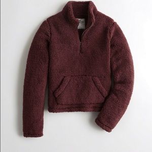 adorable maroon half zip poopy jacket!! very cheap